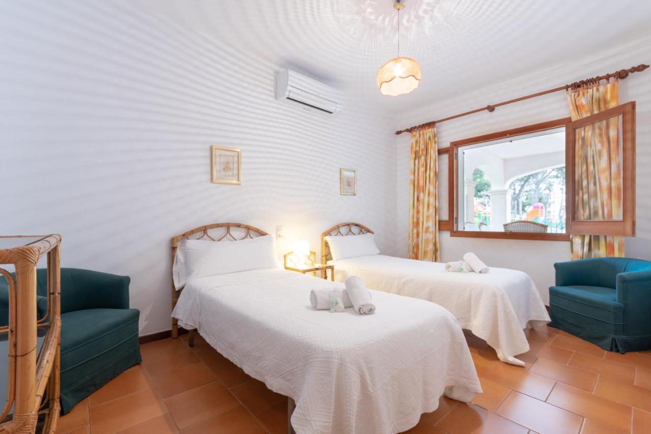 Villa Anecs Alcudia  Exteriör bild